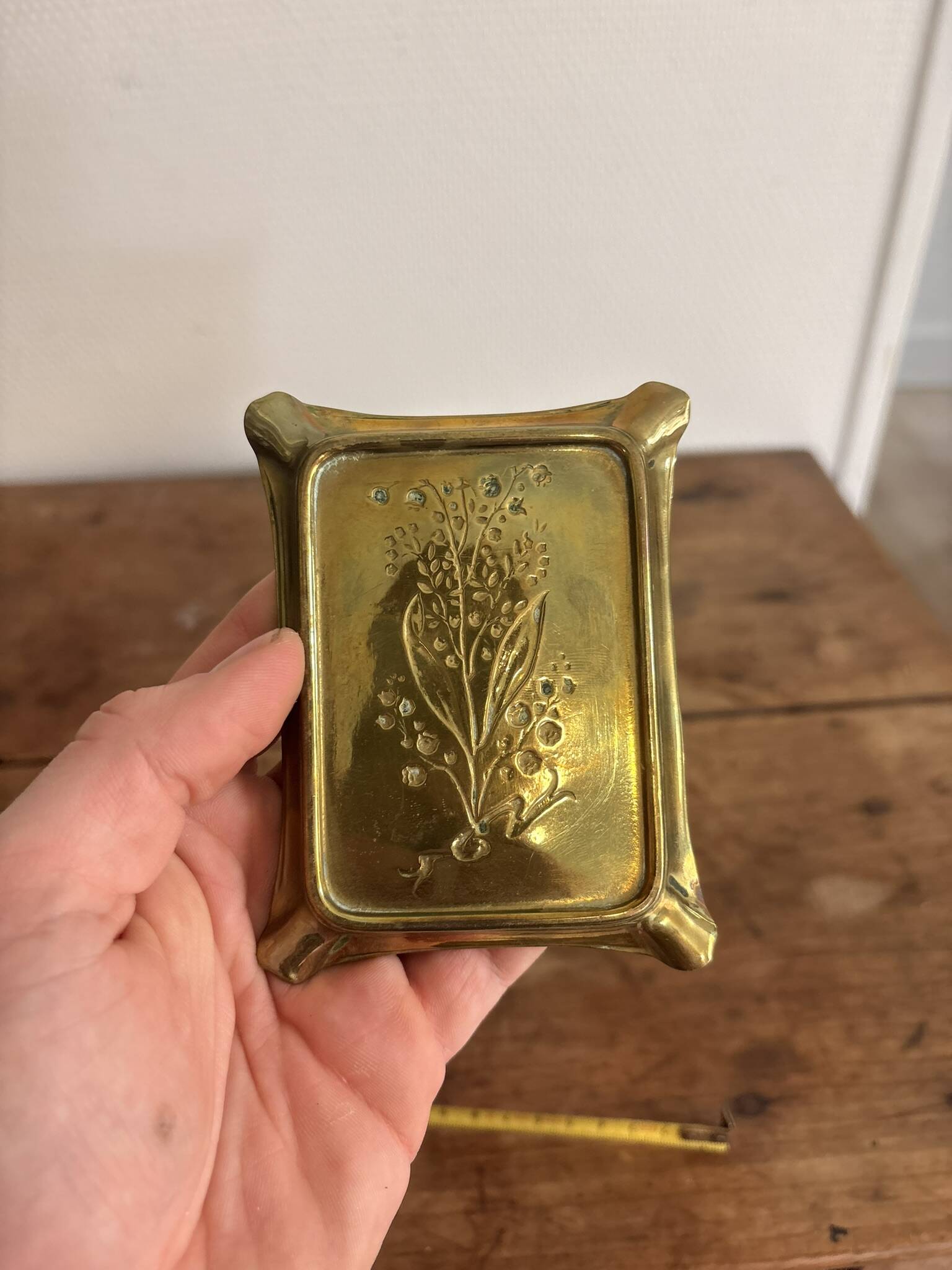 Antique Ashtray Catchall Art Nouveau Gilded Brass Flowers 20th Century