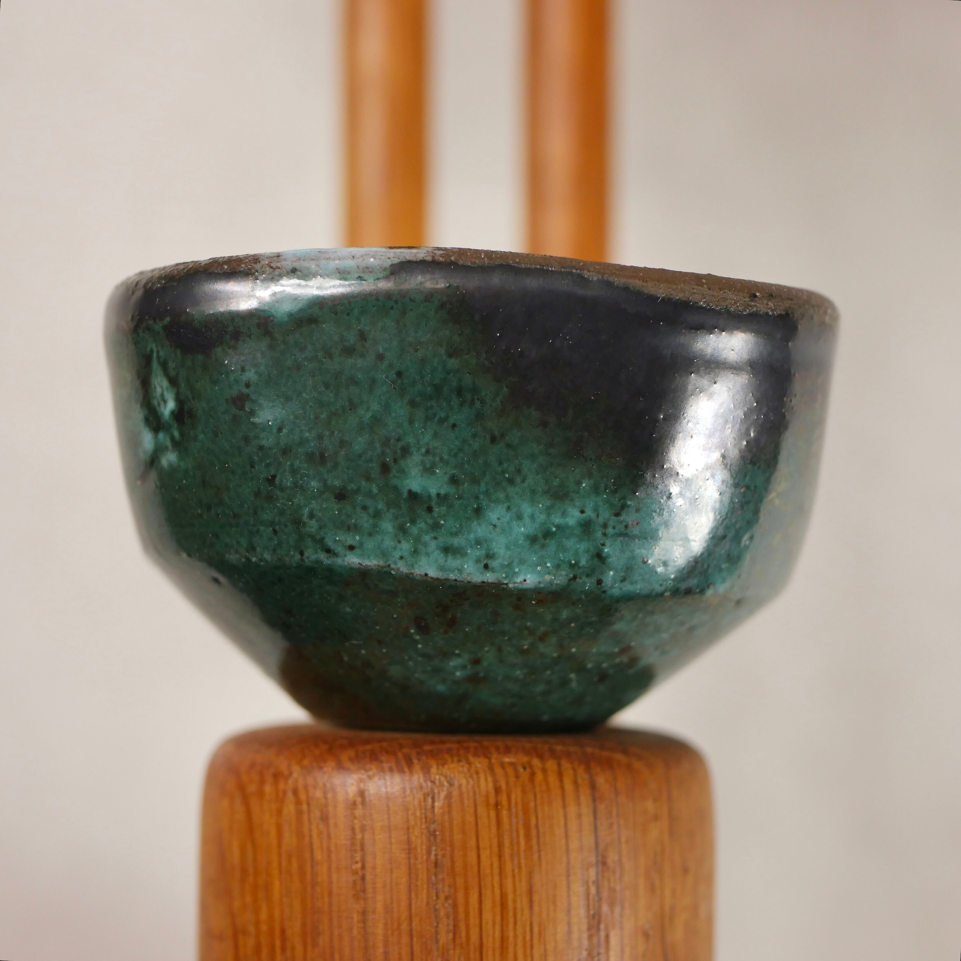 Wall lamp in oak and ceramic Guillerme and Chambron