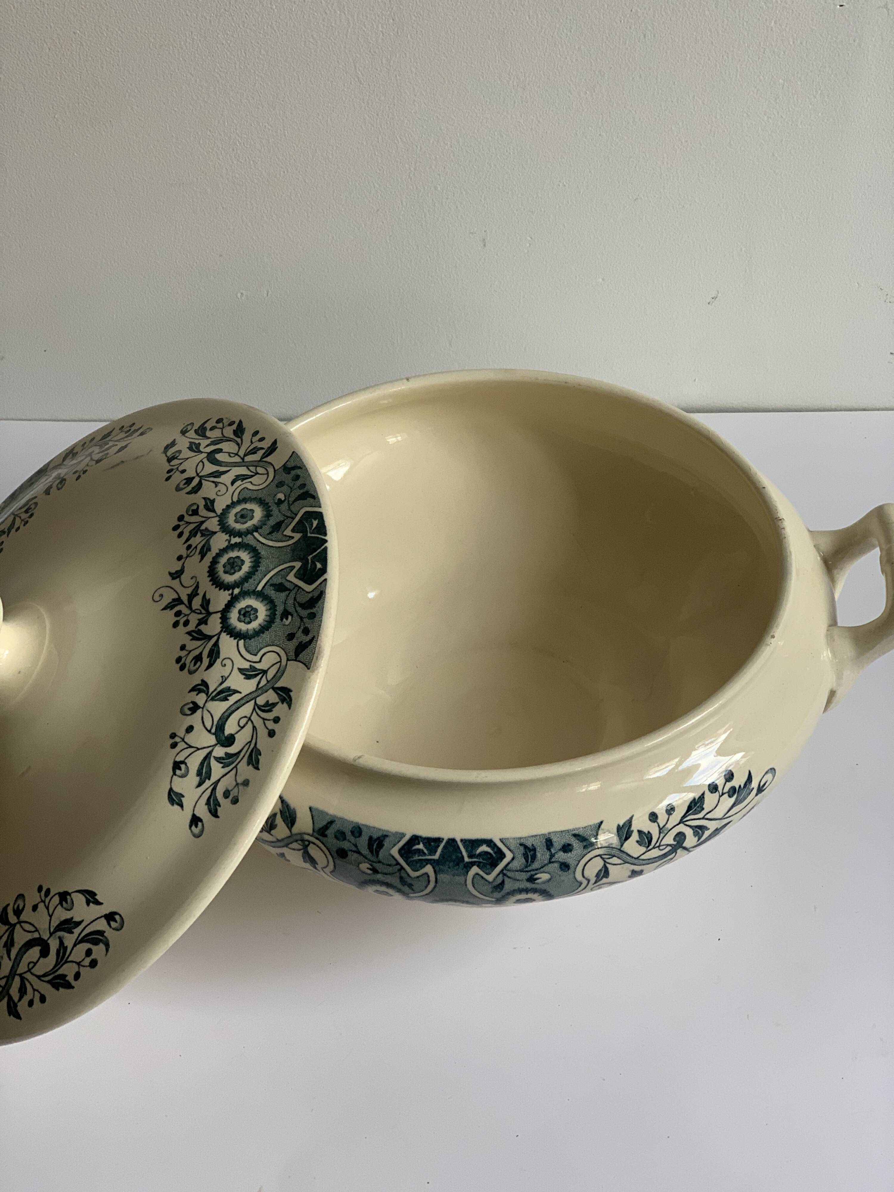 Ironstone soup tureen Longchamp Luzy