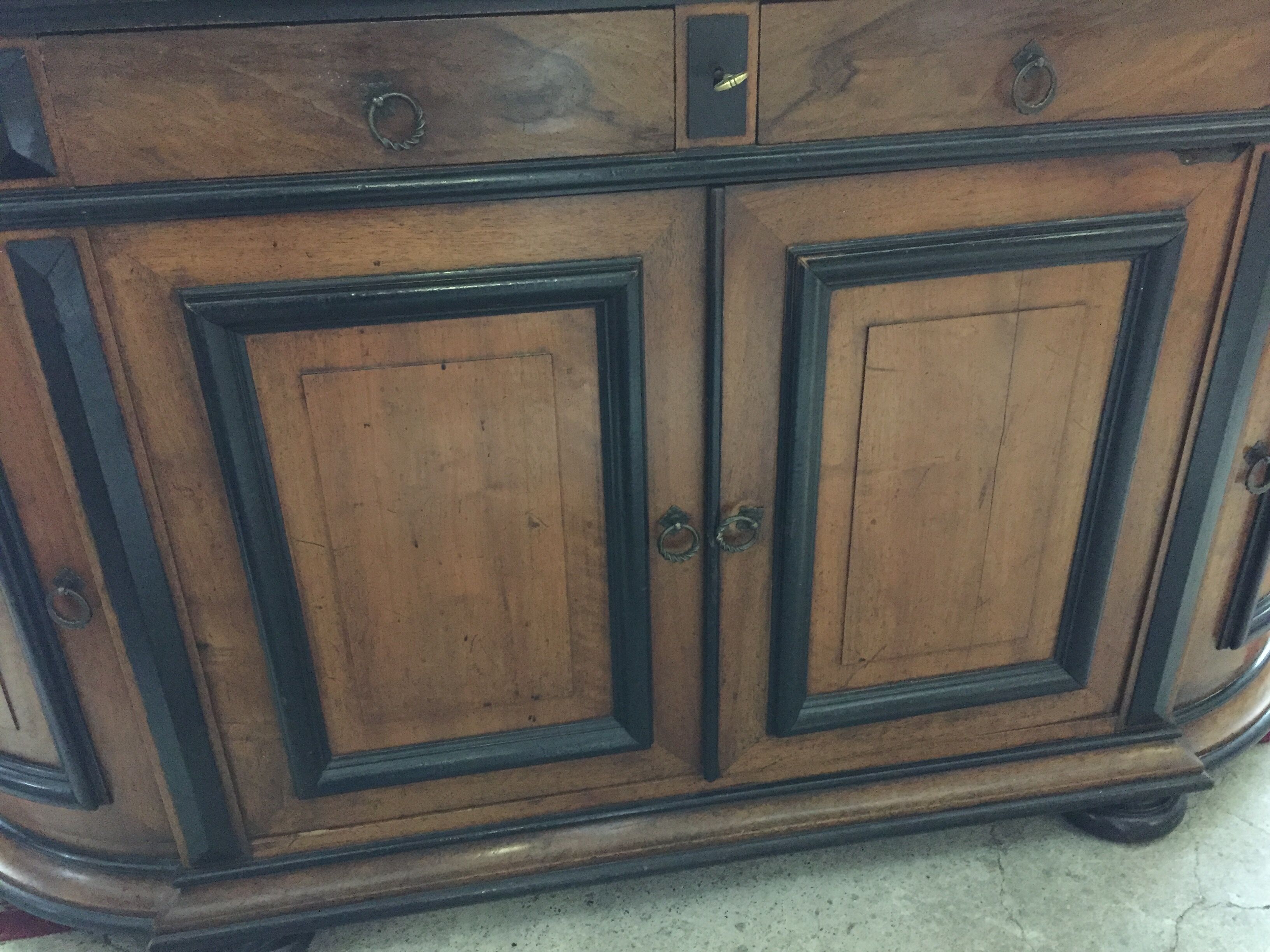 Napoleon III walnut buffet