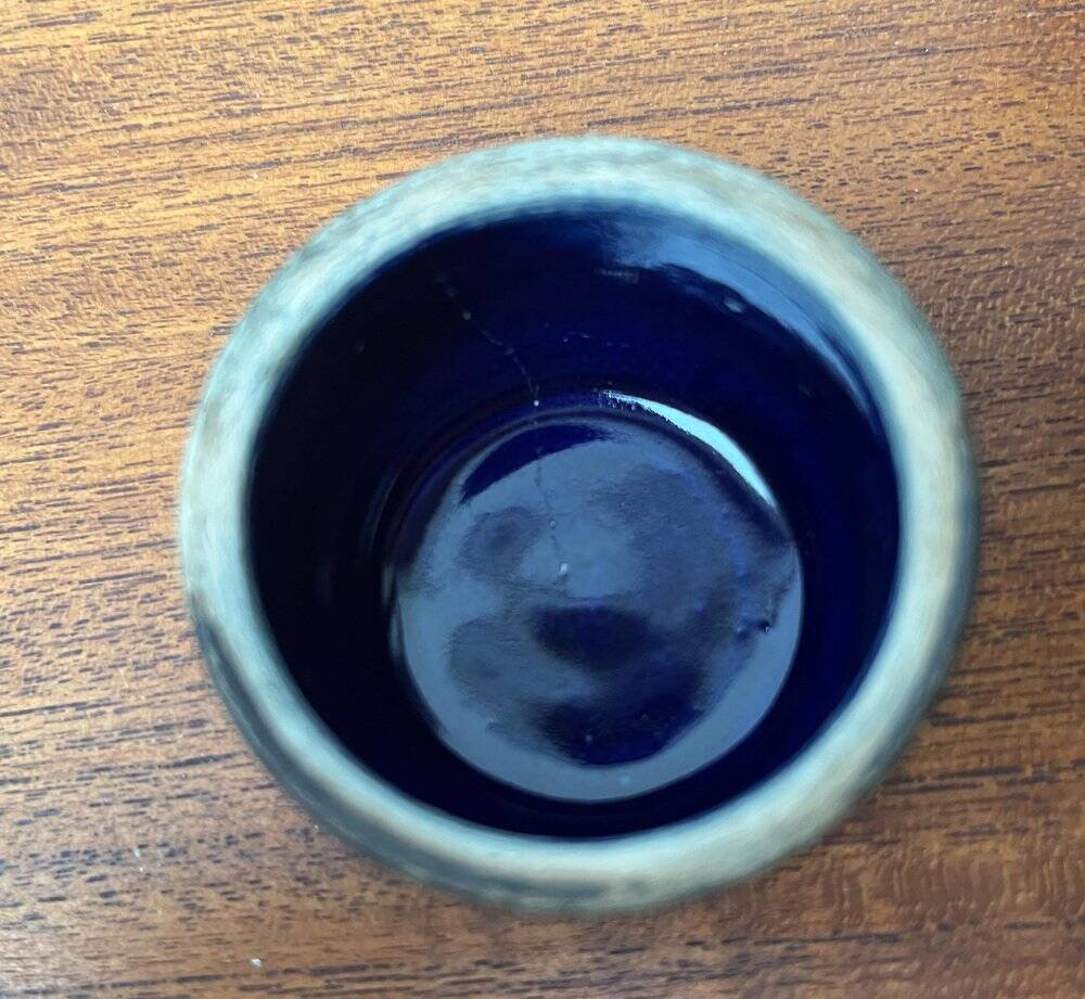 Mid-century German studio pottery bottle vase with lid by Cornelsen Kindermann, 1960s.