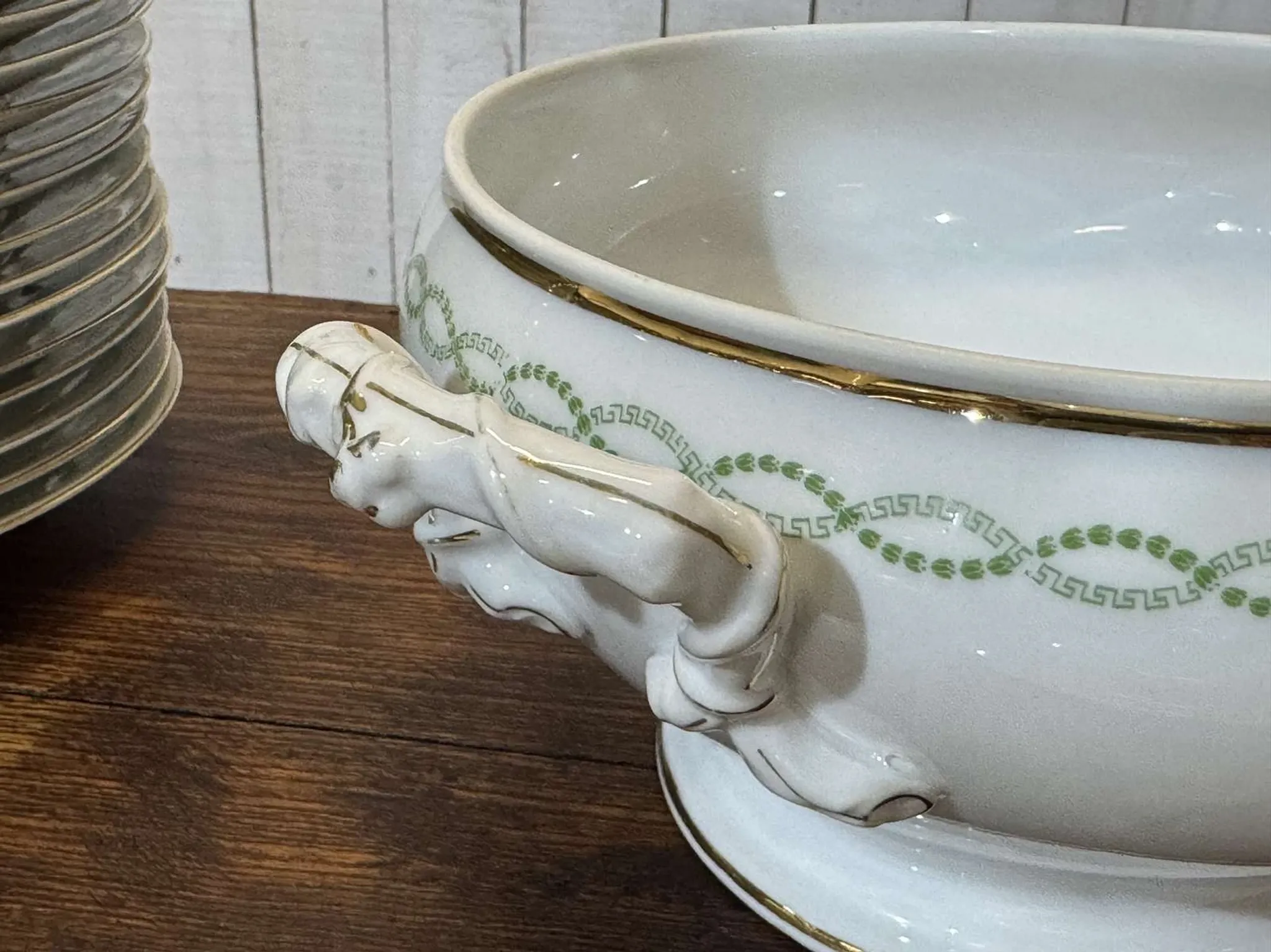 Table service in Limoges porcelain J.B Tricard and Co.