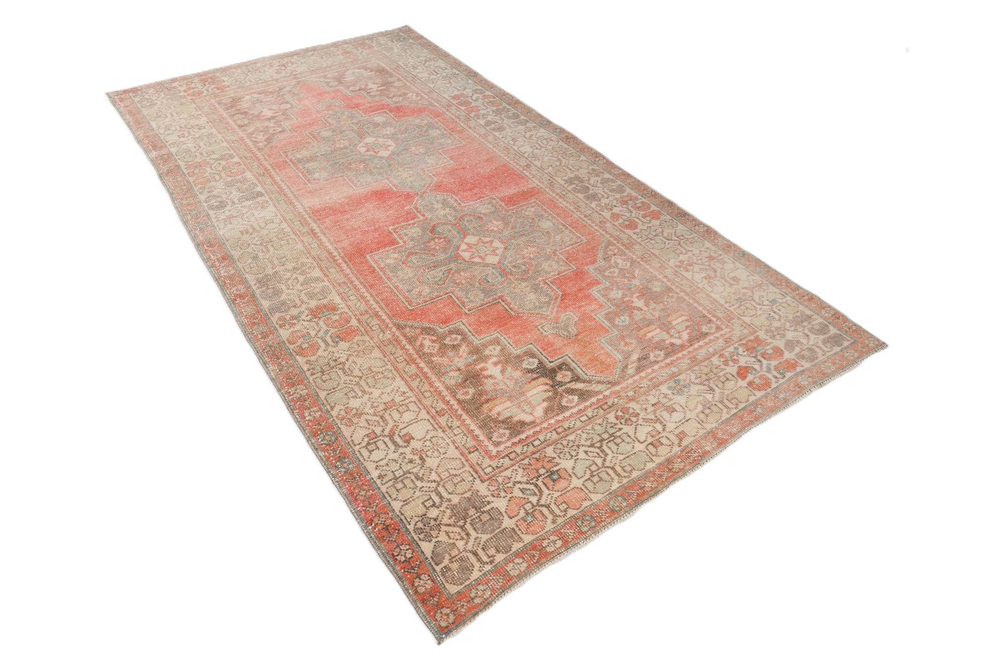 4x8 Red Brown Oriental Persian Area Rug, 135x246Cm