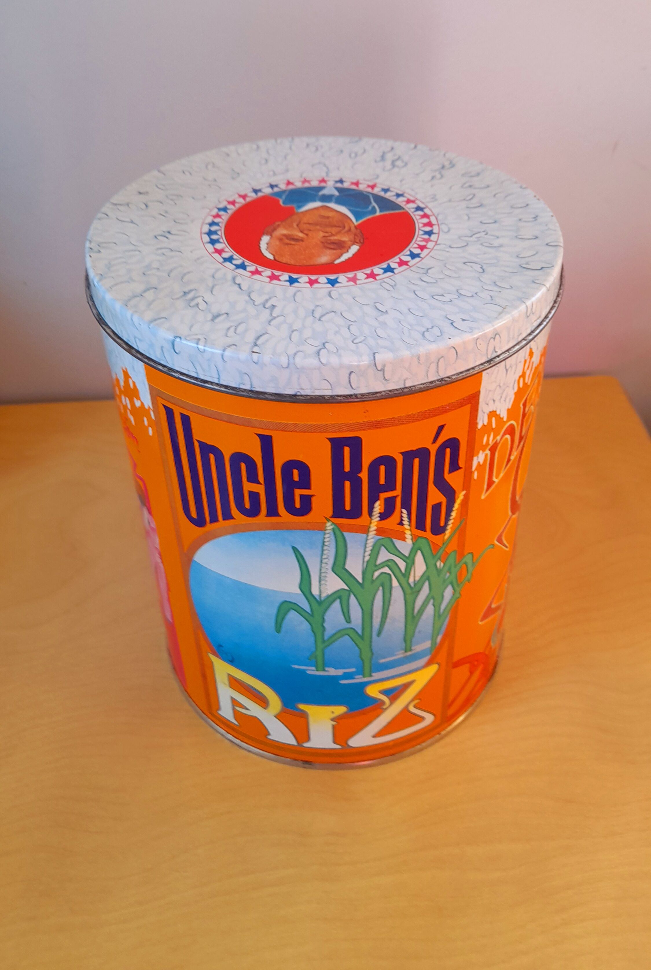 Advertising metal box