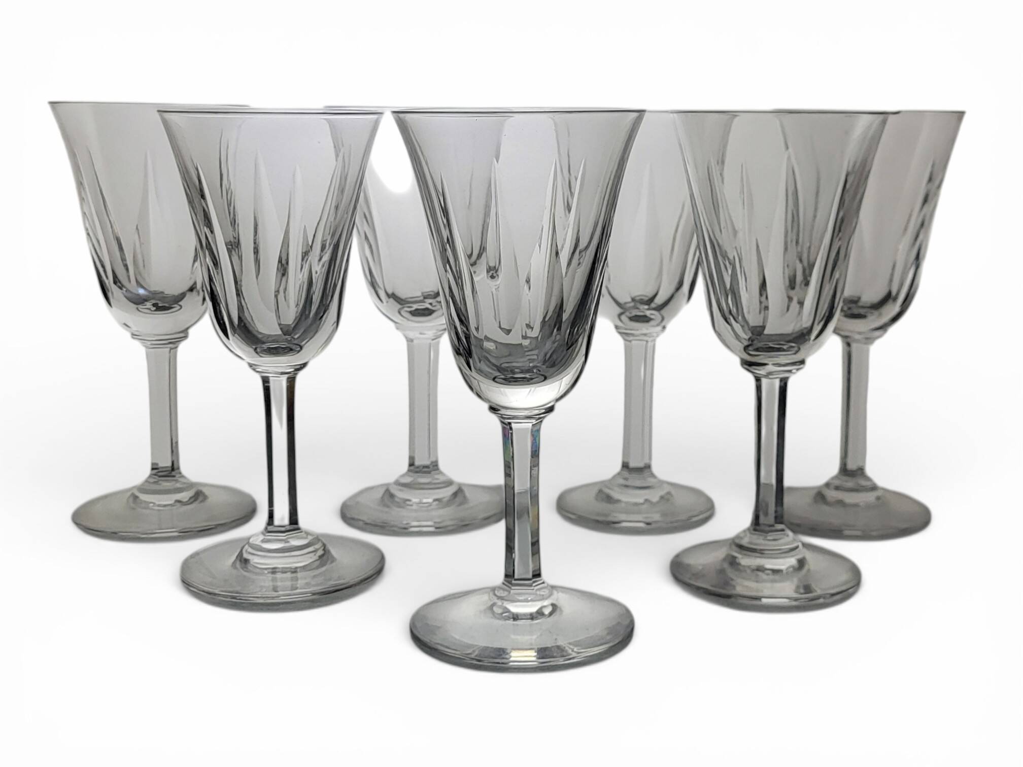 7 crystal wine glasses Saint Louis model Cerdagne