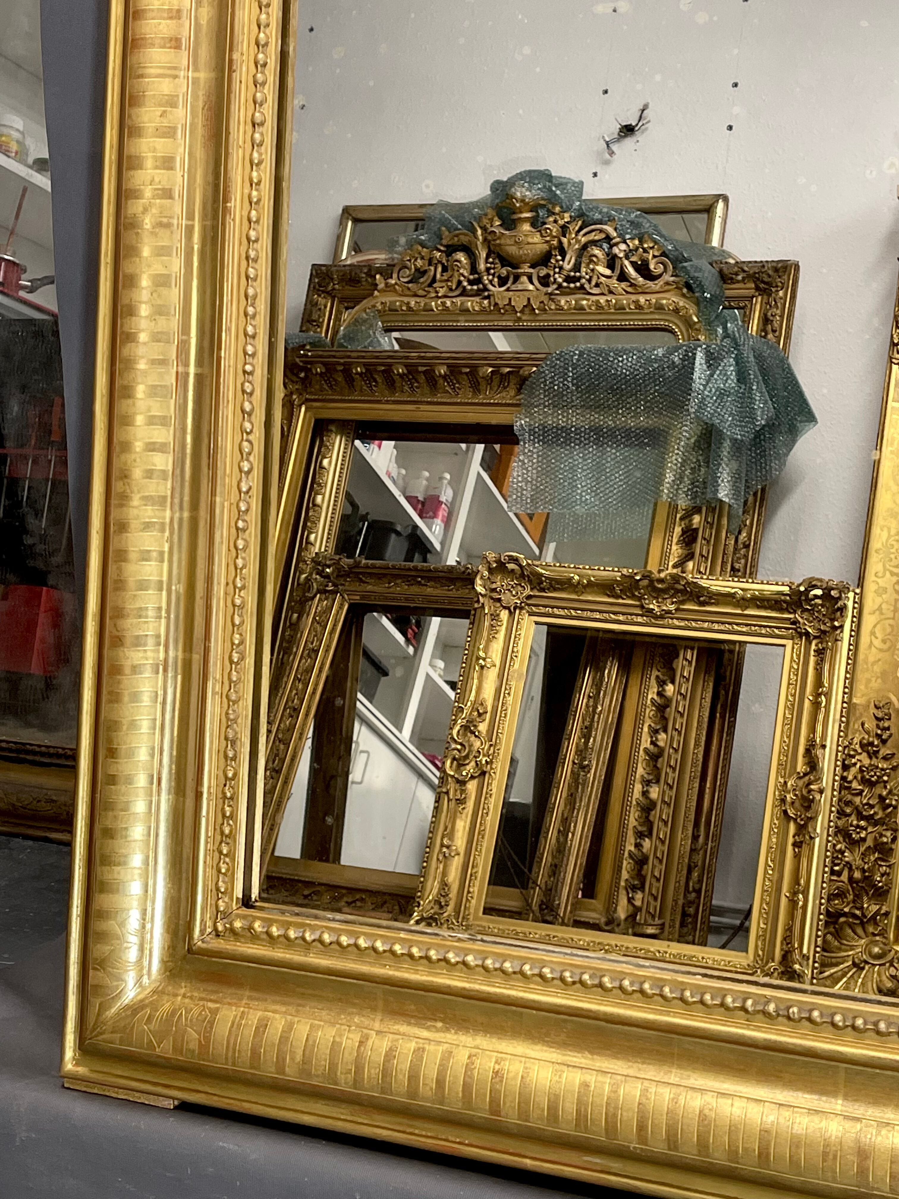Mirror 156x110 Louis-Philippe 1830-1848 gilding with gold leaf