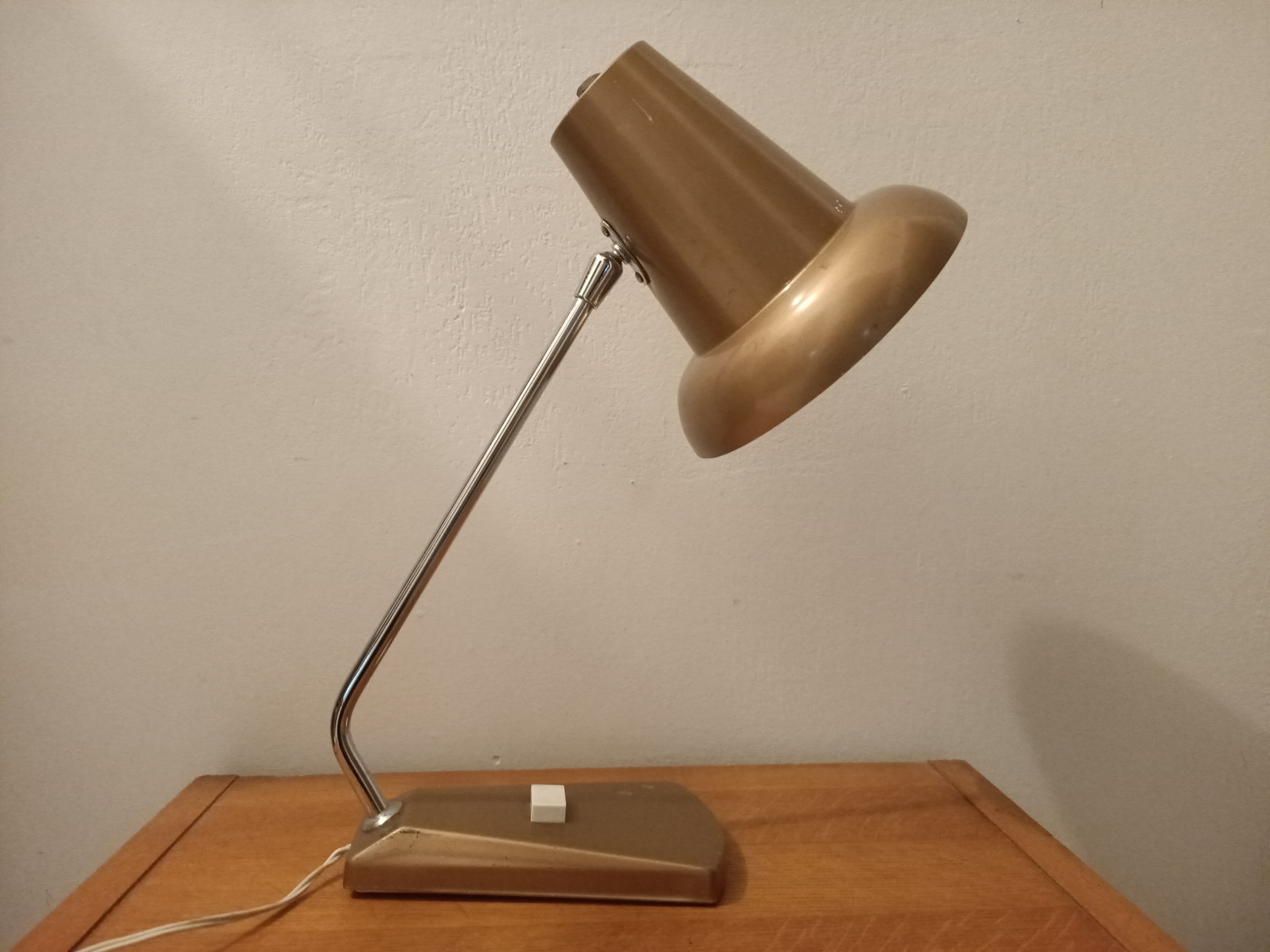 Vintage desk lamp