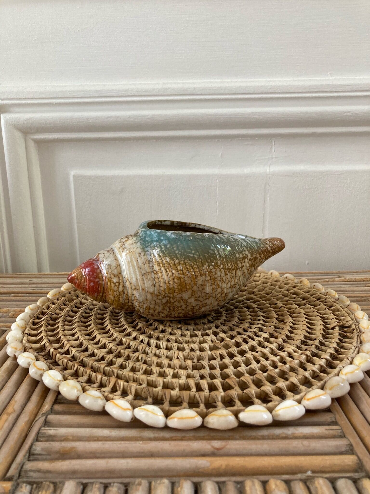 Vintage seashell ceramic