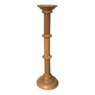 Wooden column