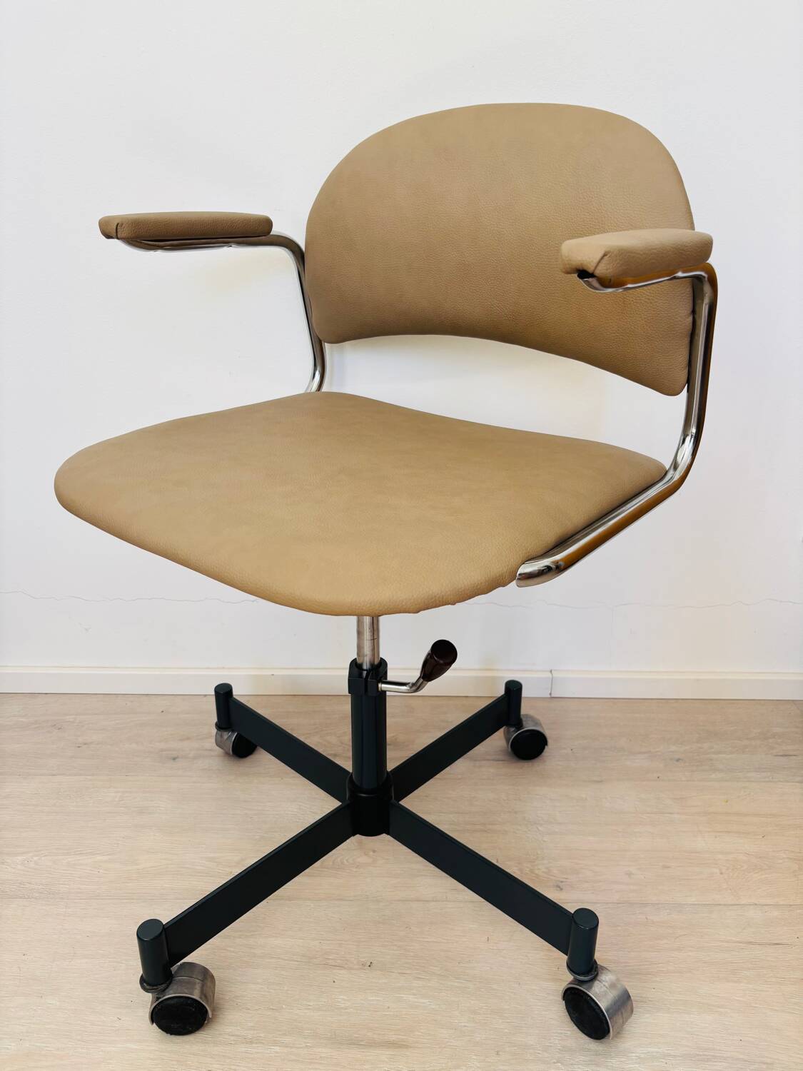 Fully Restored Vintage Office Chair by Kovona, Czechoslovakia 1979’s