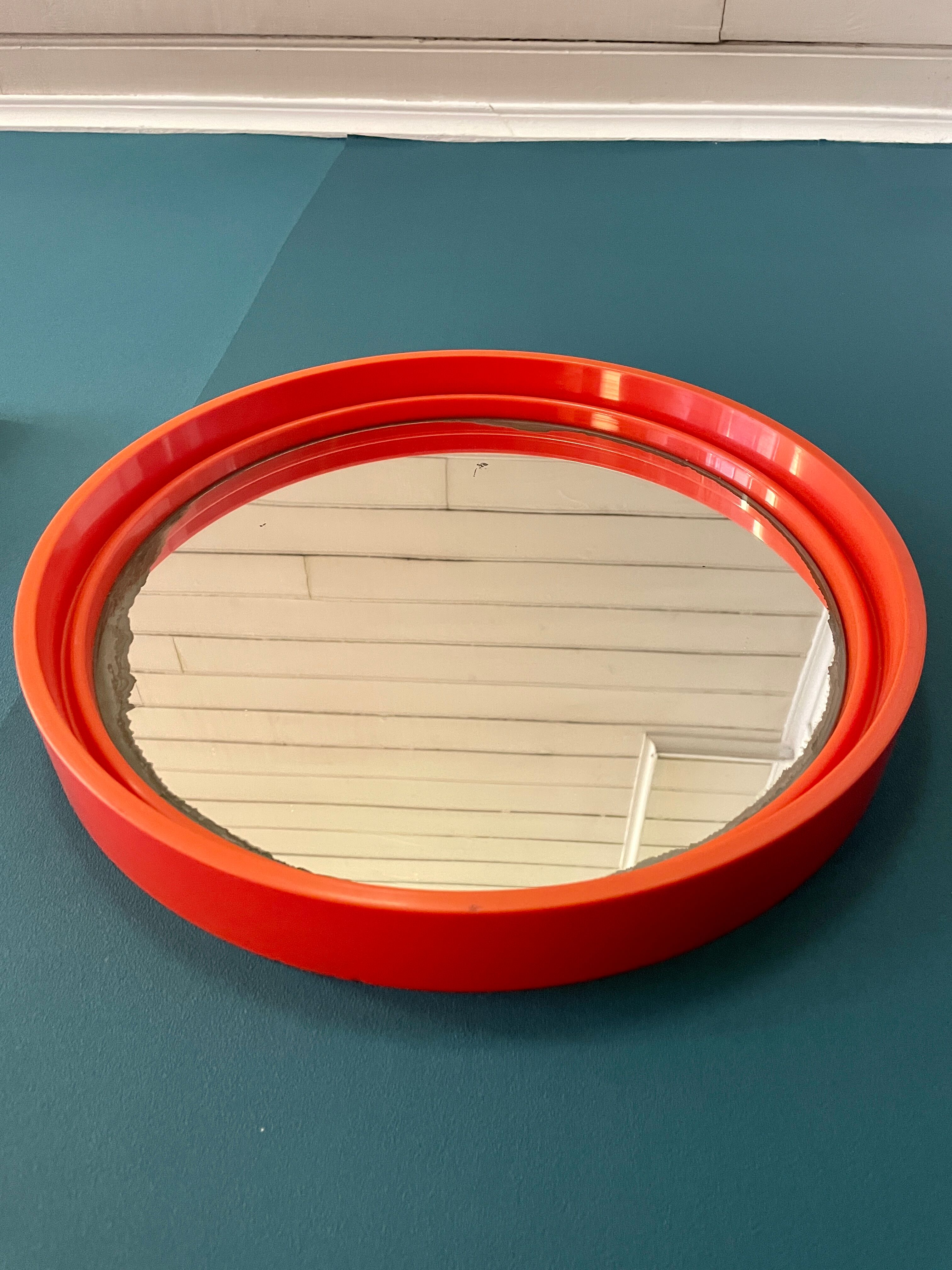Round orange mirror Gilac for Prisunic