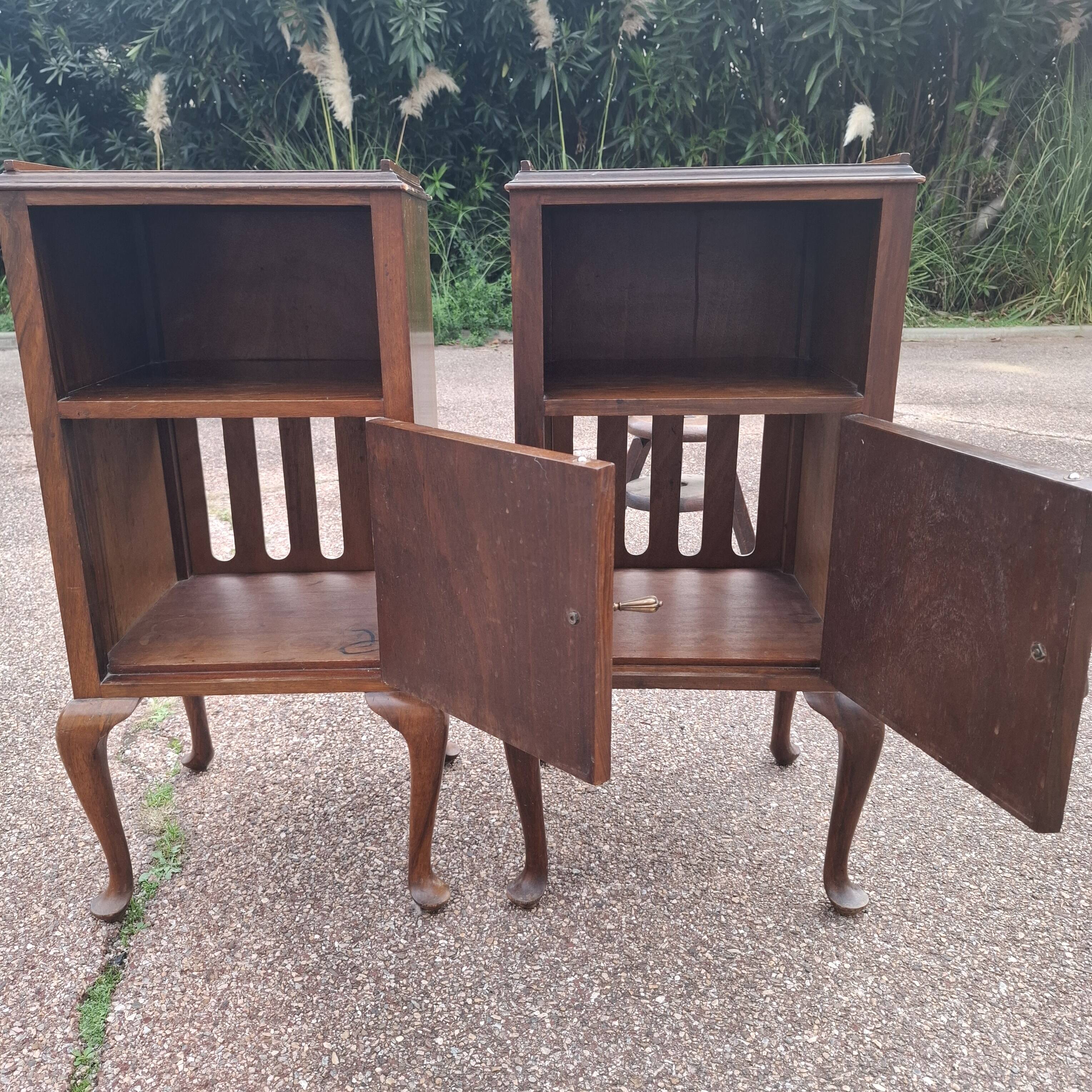 Set of 2 antique bedside tables