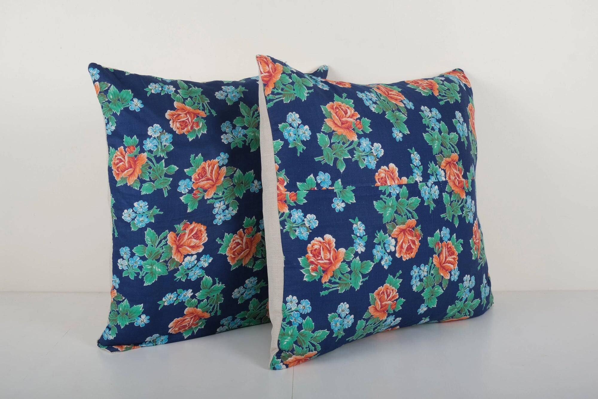 Set of 2 vintage Turkish cushion covers 61x61 cm