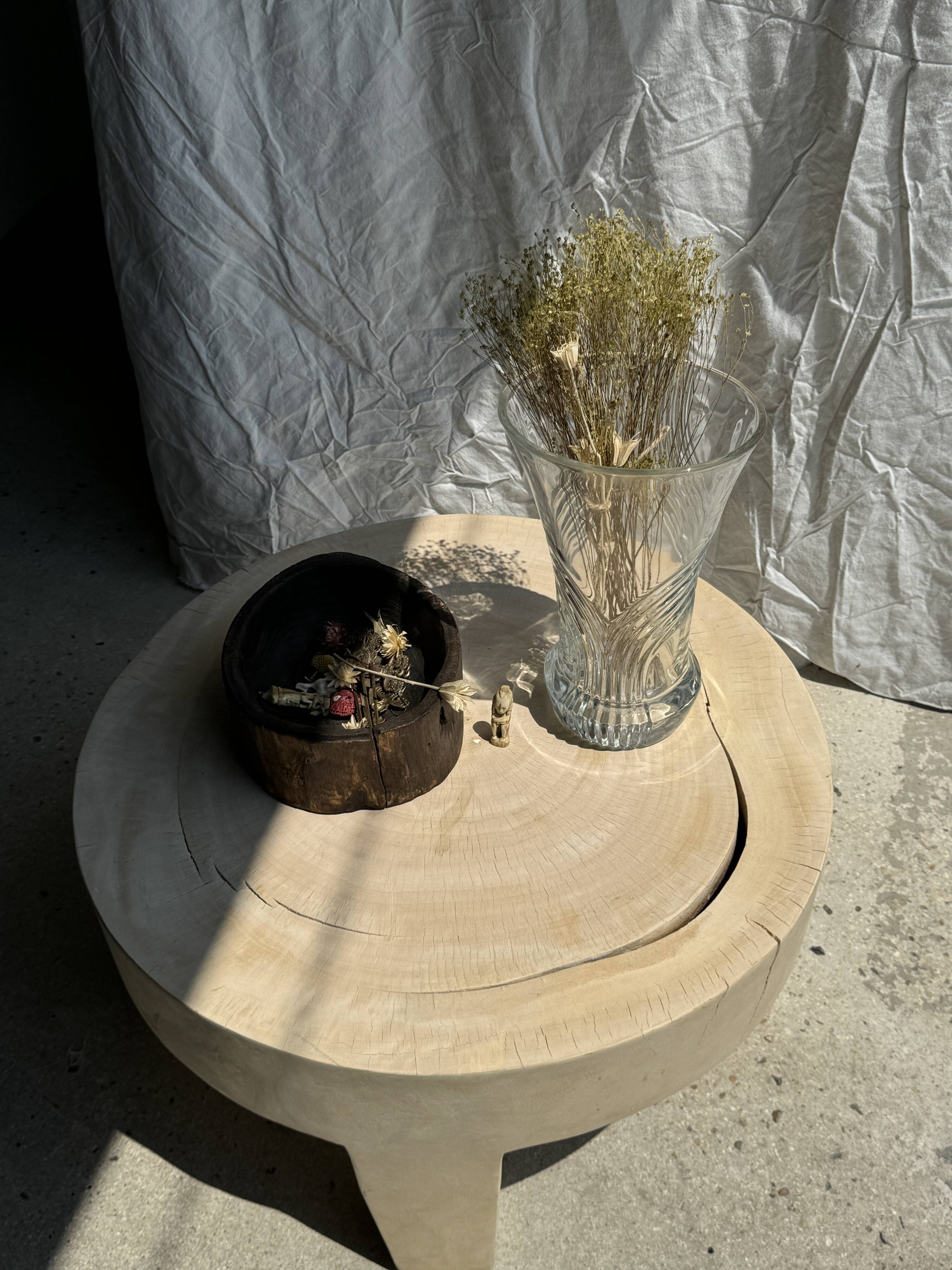 Large geometric glass vase H30