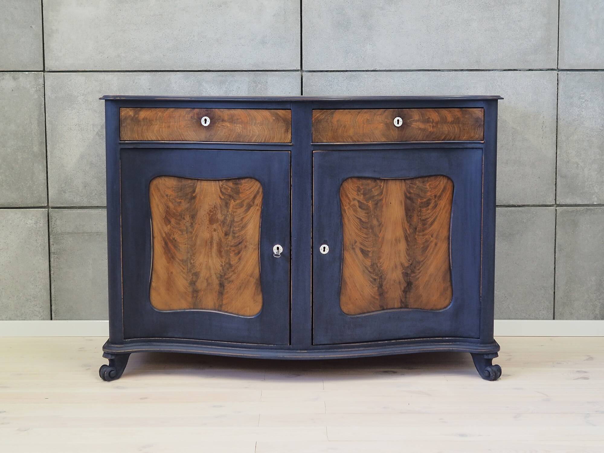 Dresser, French design, 1940s, production: France