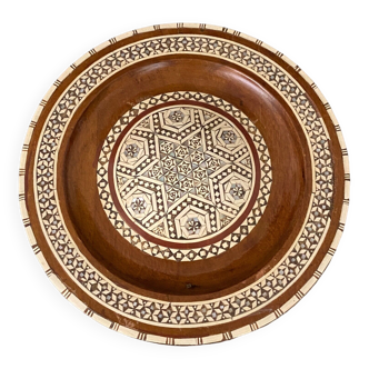 Assiette en bois marocaine orientale incrustations de nacre début XXe