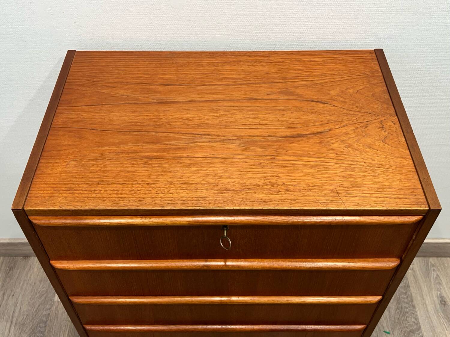 Scandinavian teak chest of drawers with 4 drawers