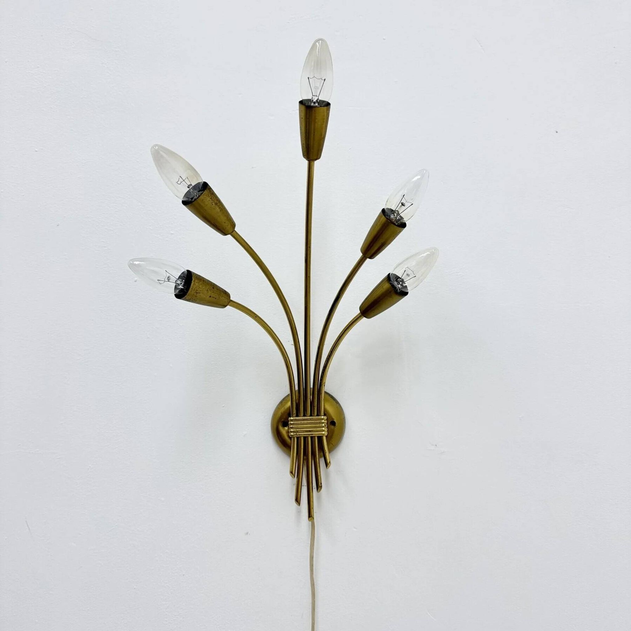 Mid-century brass wall light sconce, 1950s