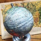 Former globe of the 40s/50s in boiled cardboard of the brand Taride