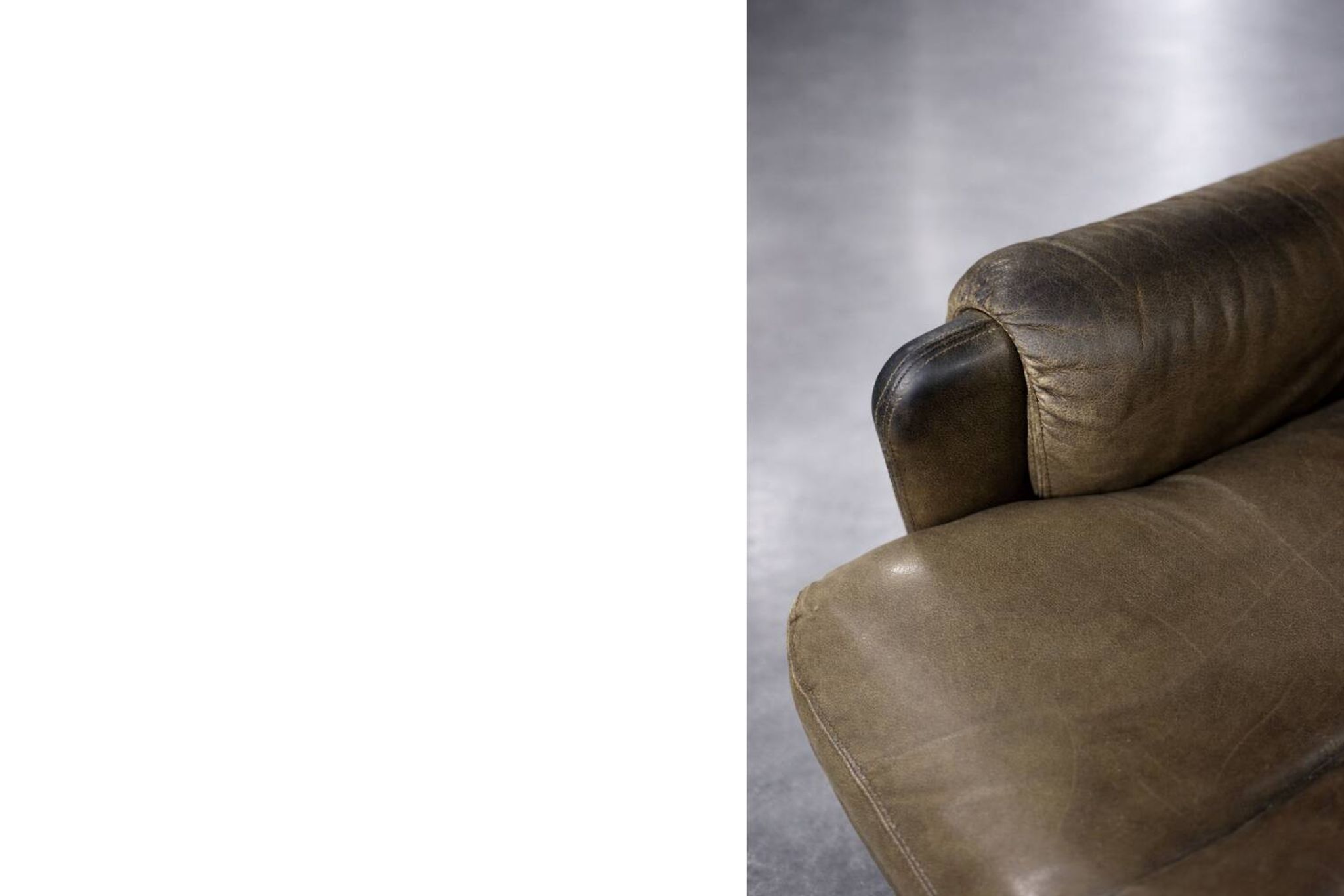 Vintage Mid-Century German Modern Leather Lounge Swivel Chair, 1960s