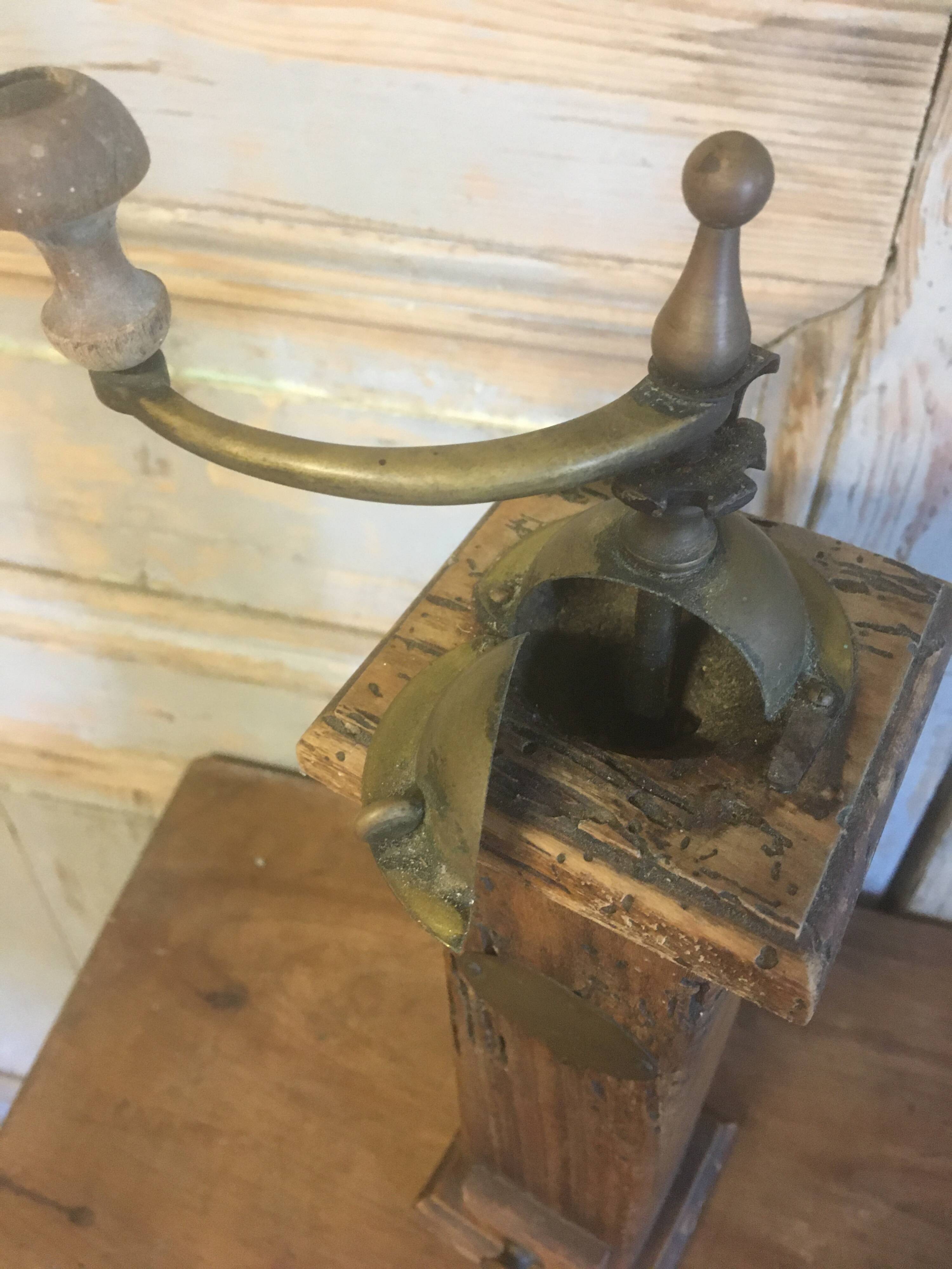 Pepper mill 60s/70s italy