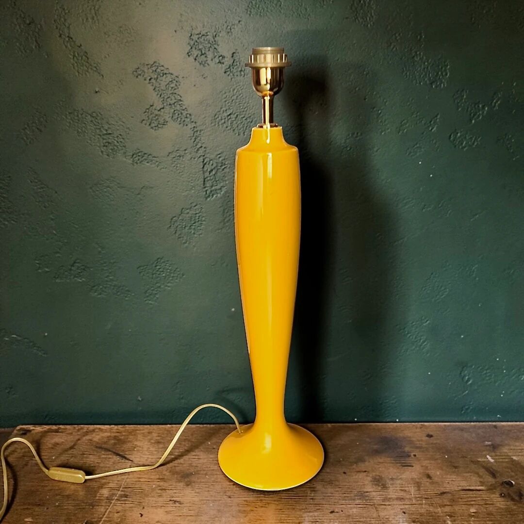 Large vintage ceramic lamp base in yellow – 1960s