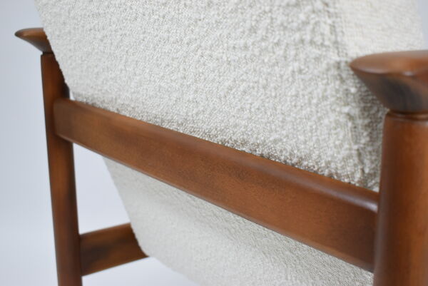 Fauteuil vintage original restauré poil de bras, designer E. Homma, années 1960, blanc bouclé