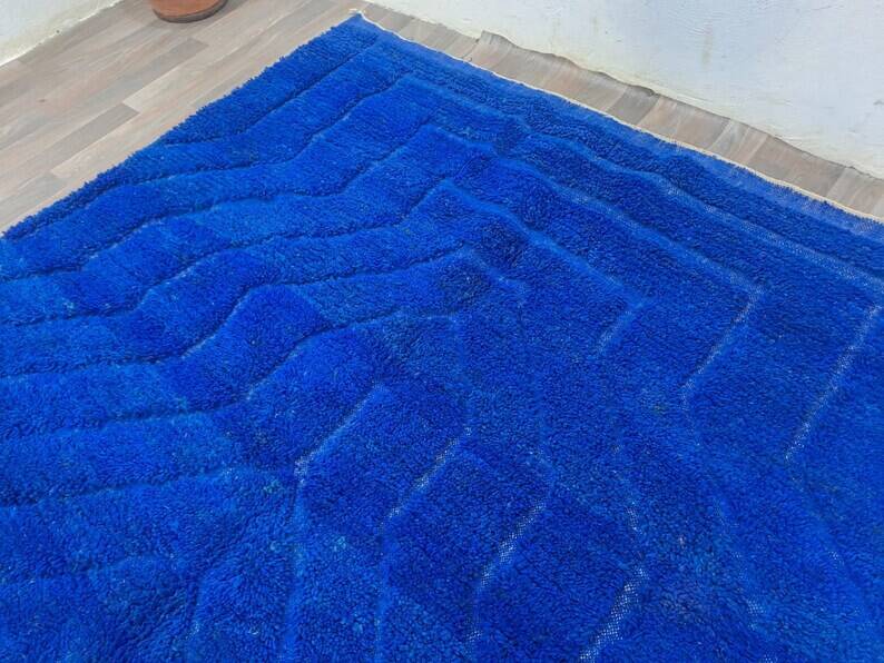 Handmade Berber rug in pure wool, size 200 x 300 cm
