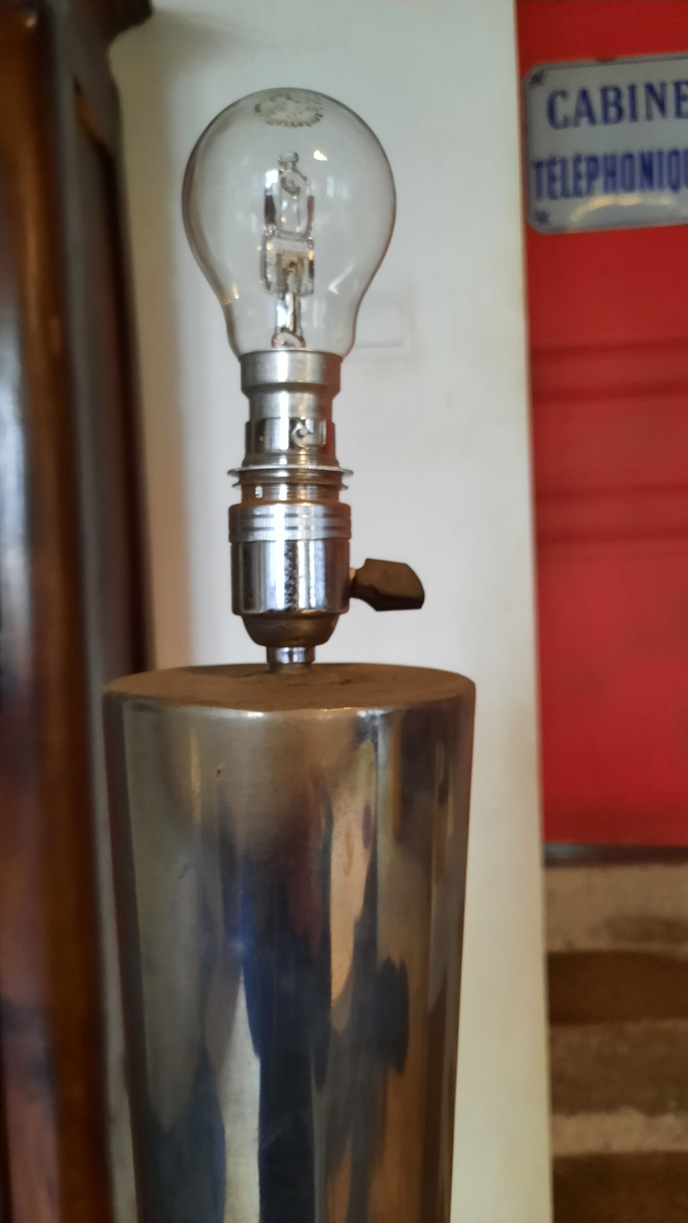 Art deco style floor lamp