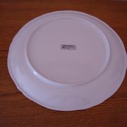 Fine white porcelain cake dish (creation A. Deshoulières)