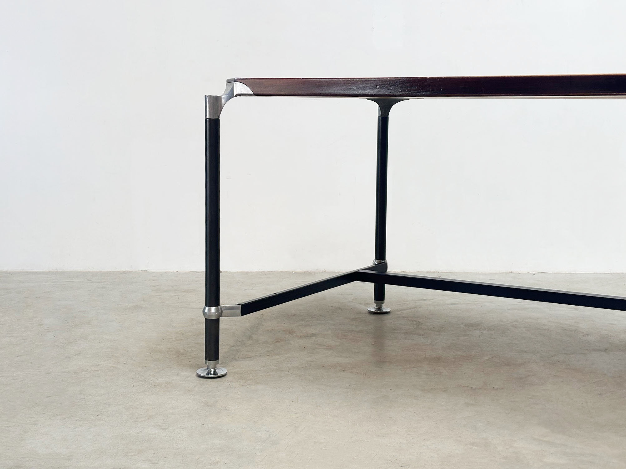 Italian desk or dining table by Ico Parisi for Mim