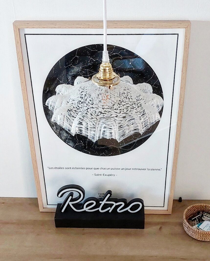 Vintage glass pendant lamp from Clichy