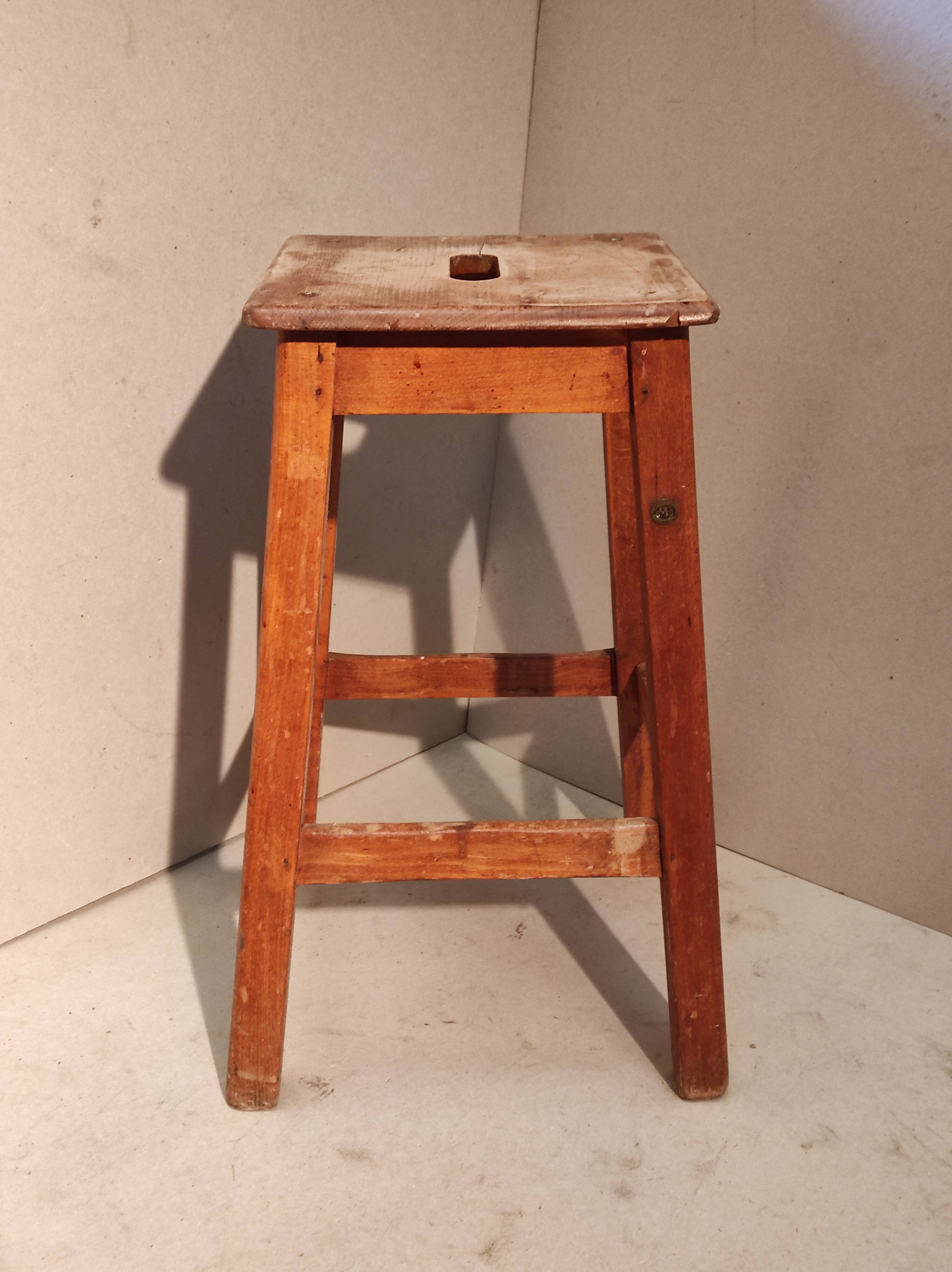 Former vintage Manufrance wooden workshop stool