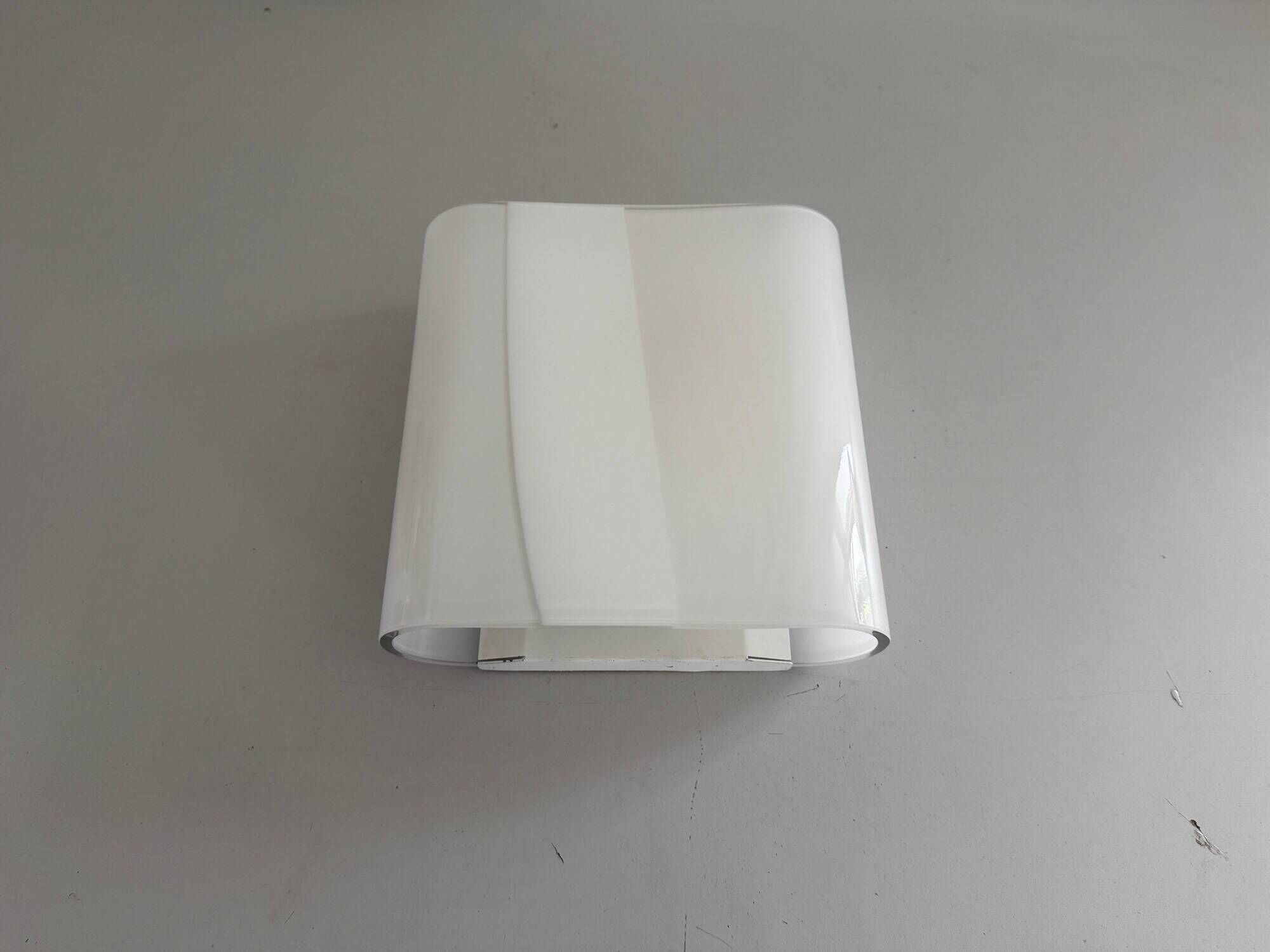 Simple wall lamp in heavy Murano glass from the mid-century, 1960, Italy.