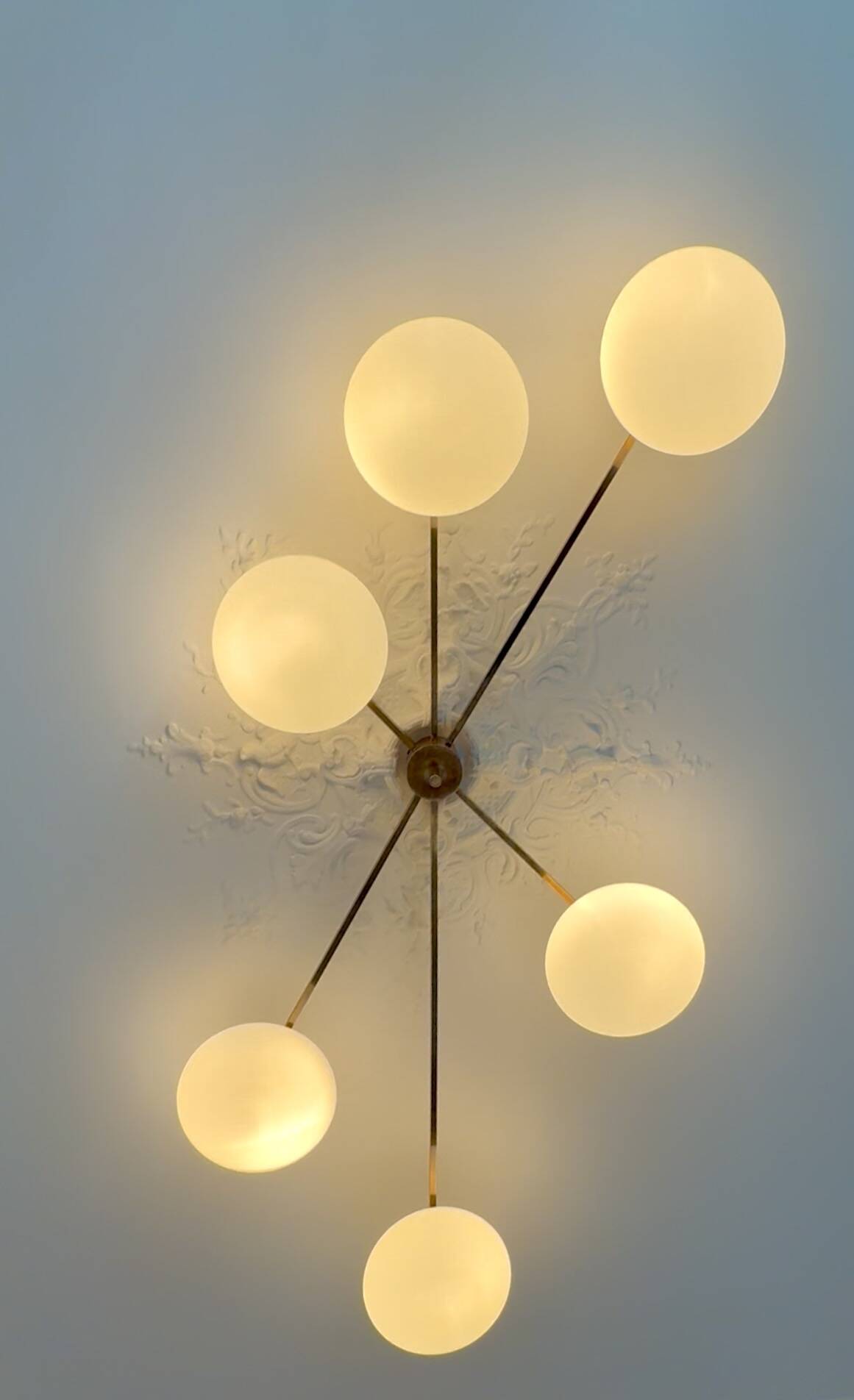 Angelo Lelii lustre plafonnier modèle 6 lune édition arredoluce