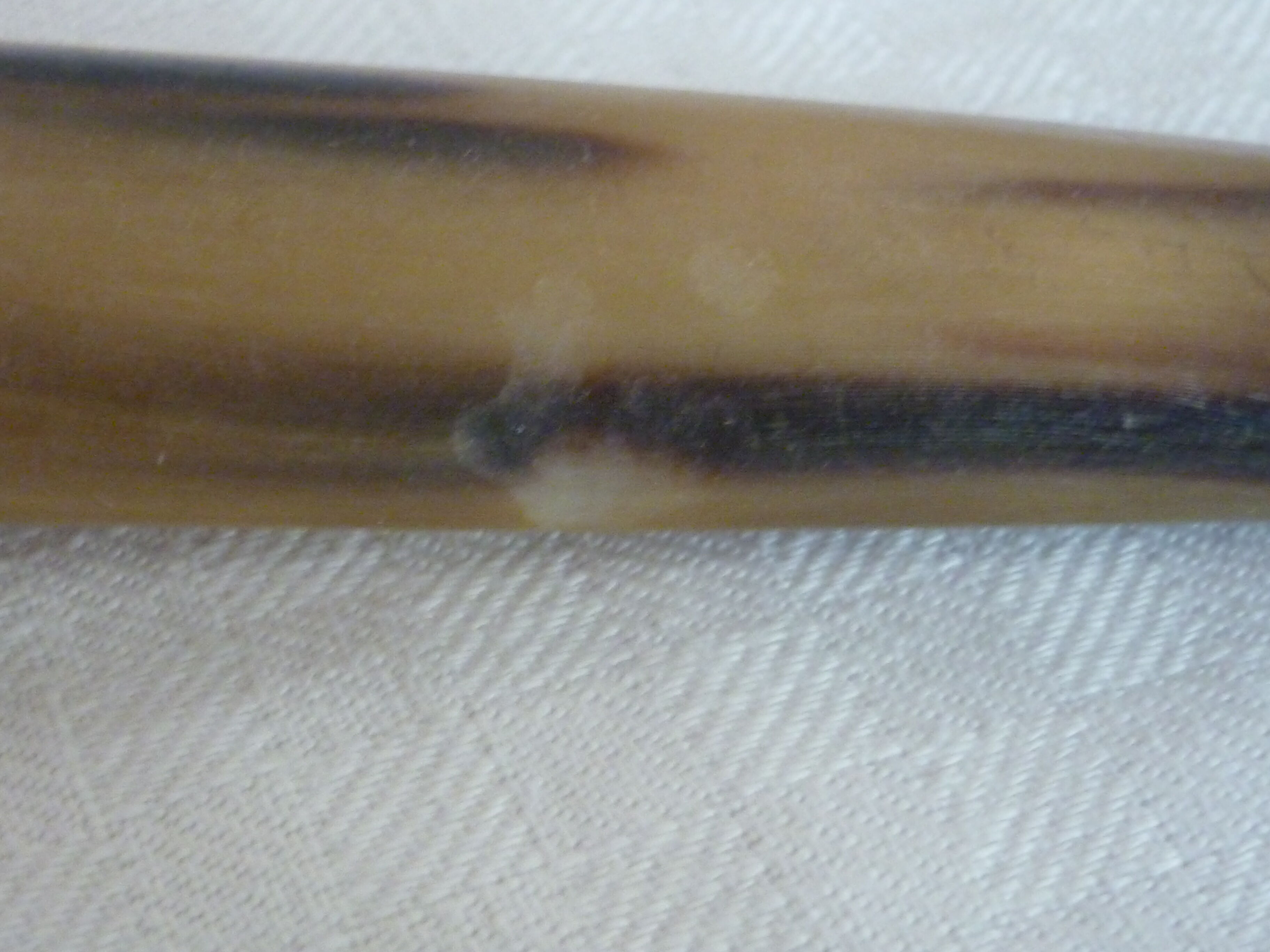 22 couteaux et 3 couverts service bakelite manufrance