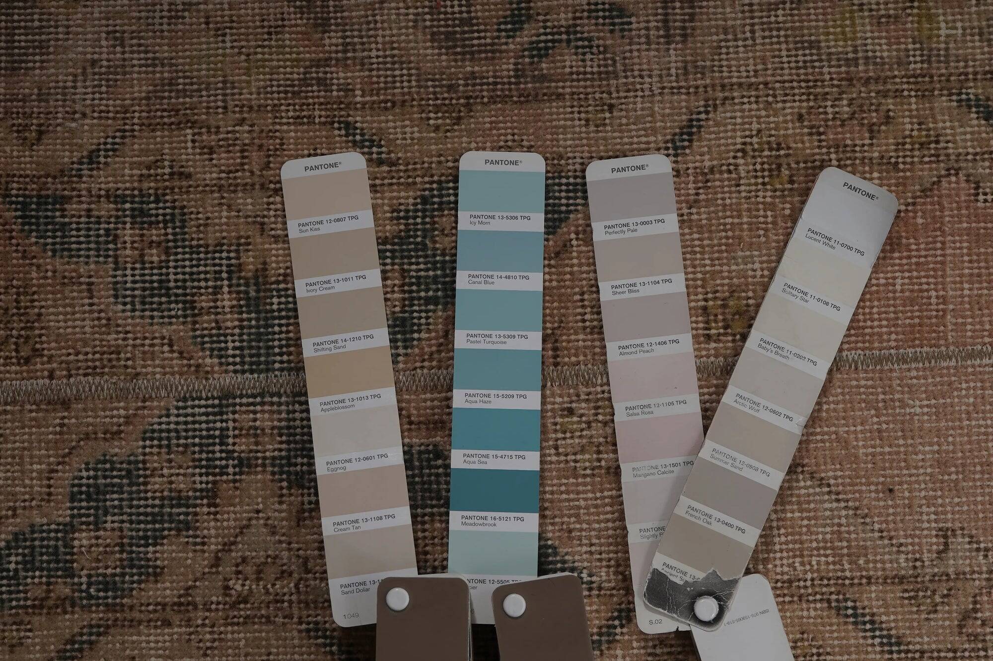 Vintage Turkish hallway rug 56x396 cm