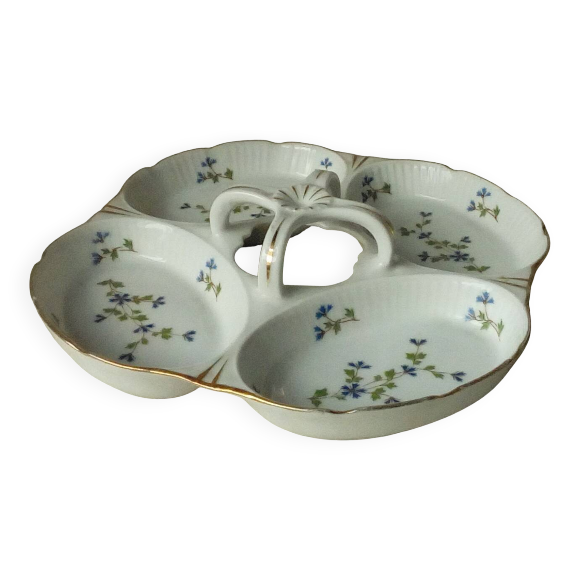 Louis lourioux foecy porcelain beggar's plate with barbell decoration