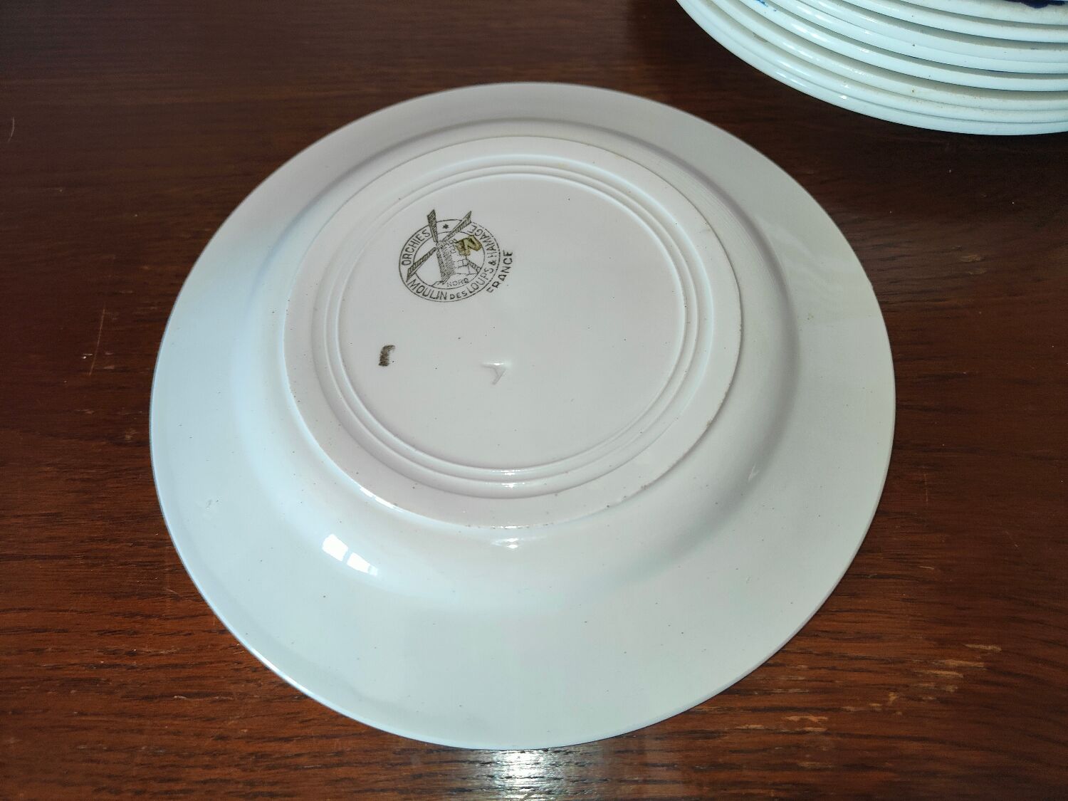 Service of 34 Pieces Wolves Mill and Orchies Hamage France 50s-60s