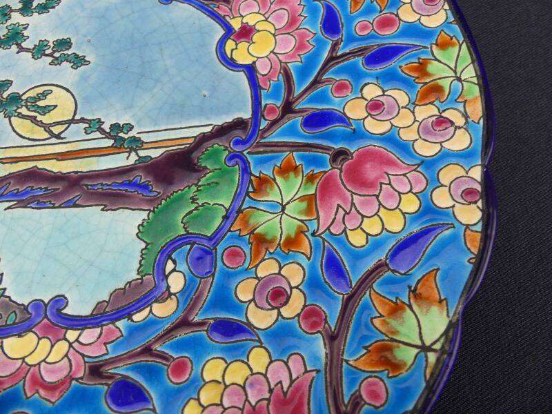 Decorative plate in Longwy enamels