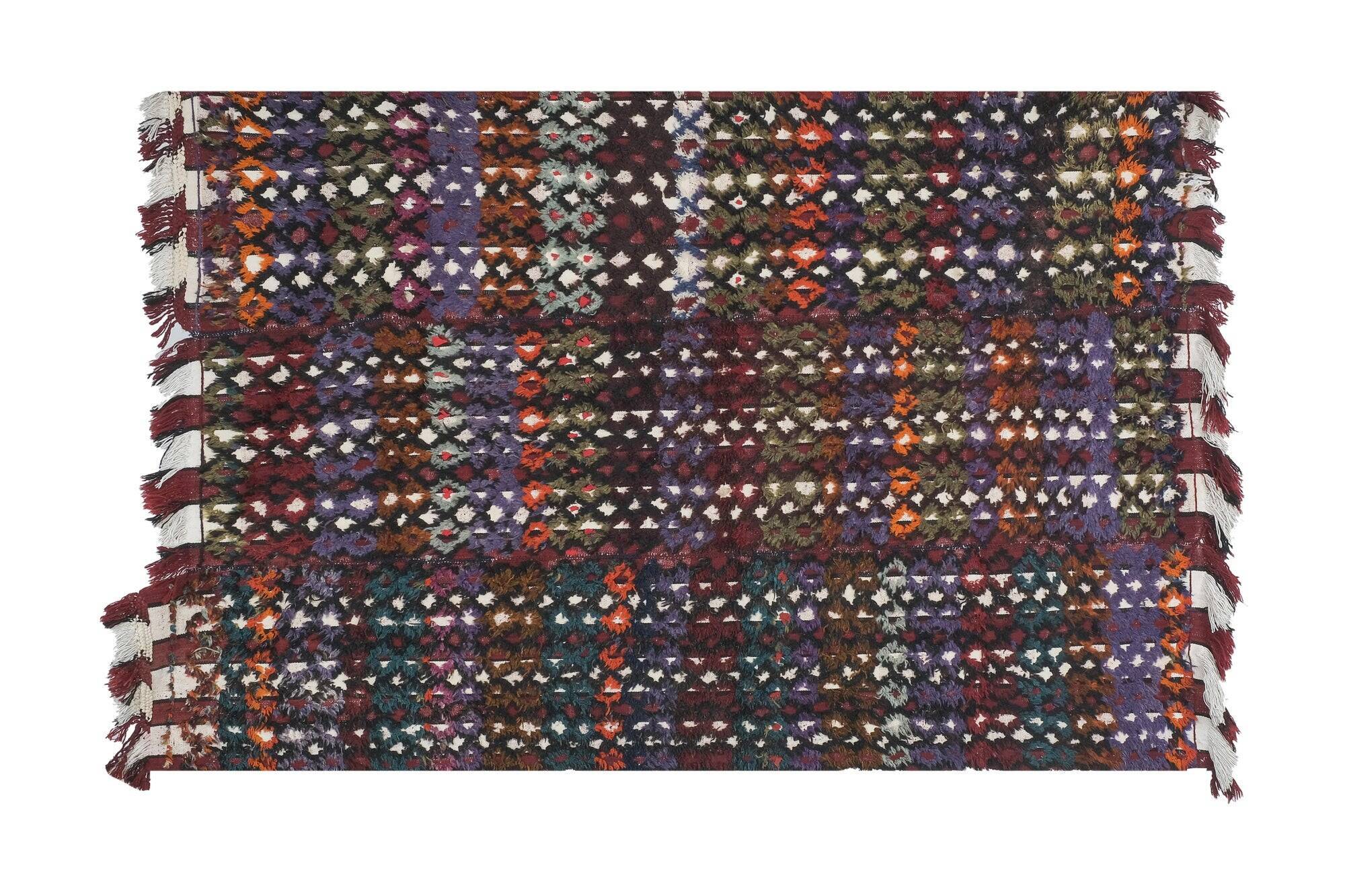 Vintage Turkish handmade rug 162x228 cm