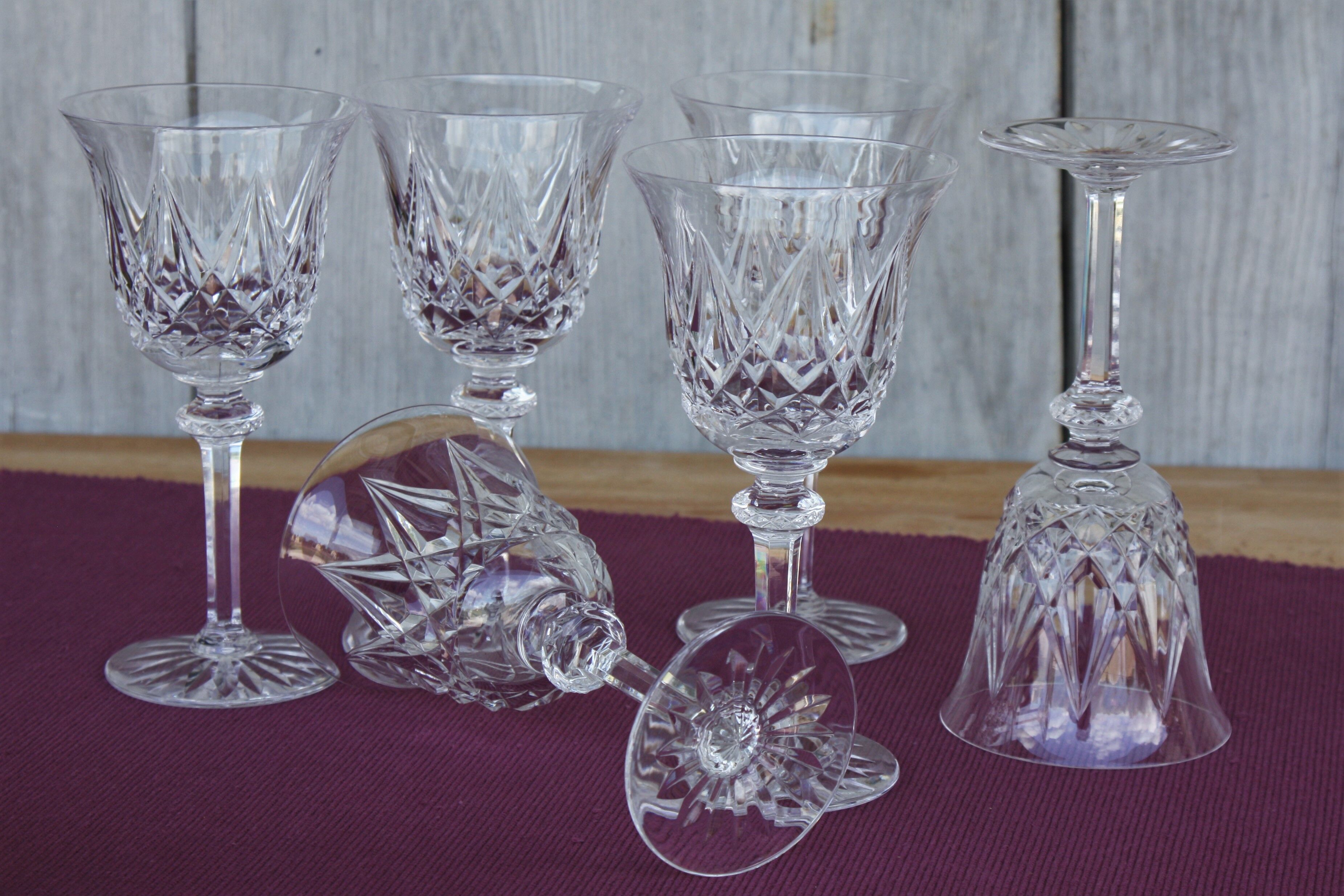 Série de 6 verres à eau en cristal de Saint Louis modèle Sammy