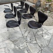 Chaises 3207 -Arne Jacobsen pour Fritz Hansen-Danemark