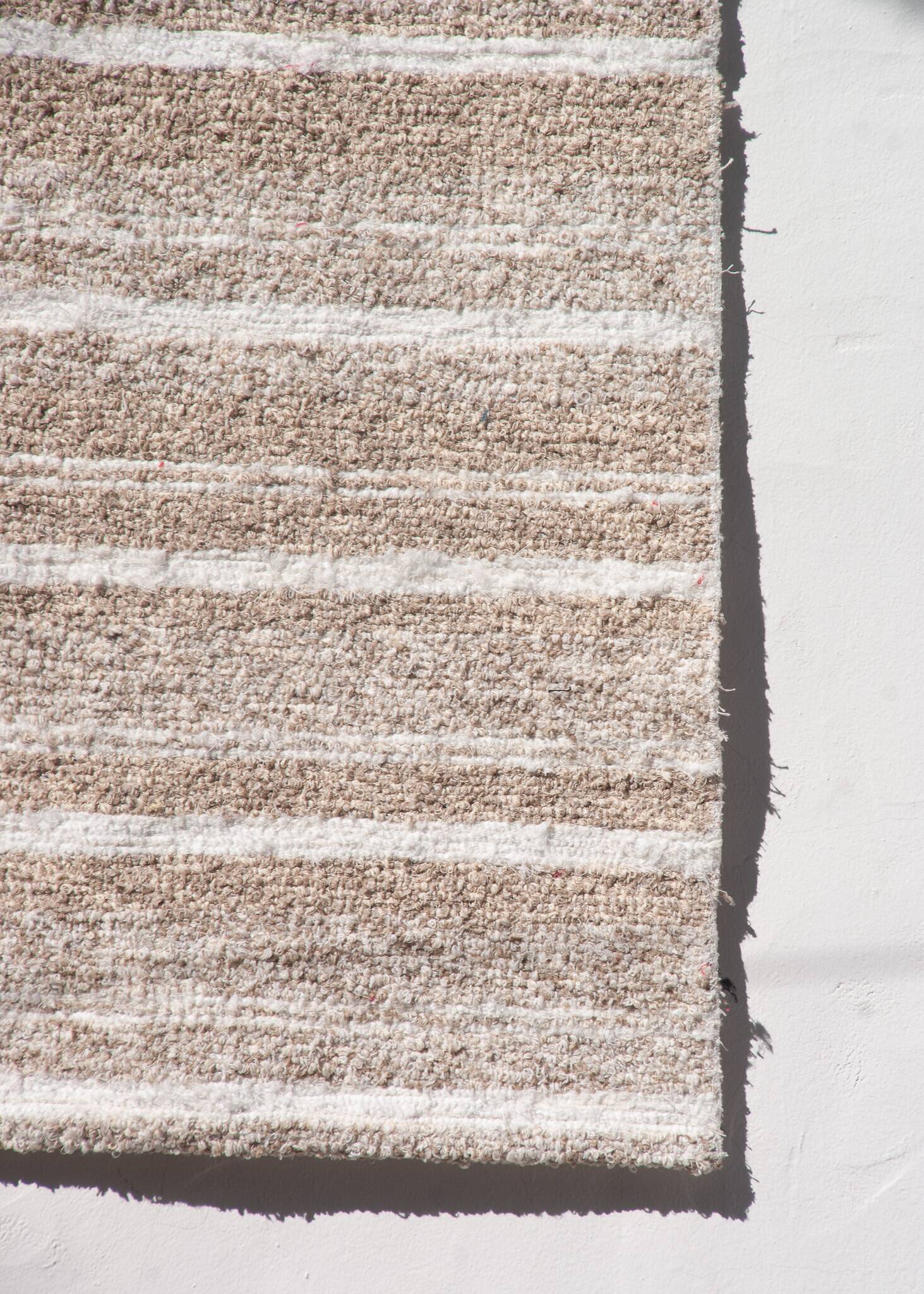 Handwoven recycled cotton rug - 40 x 60 cm