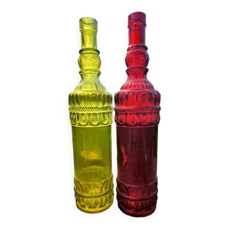 Set of 2 Yellow and red glass bottle