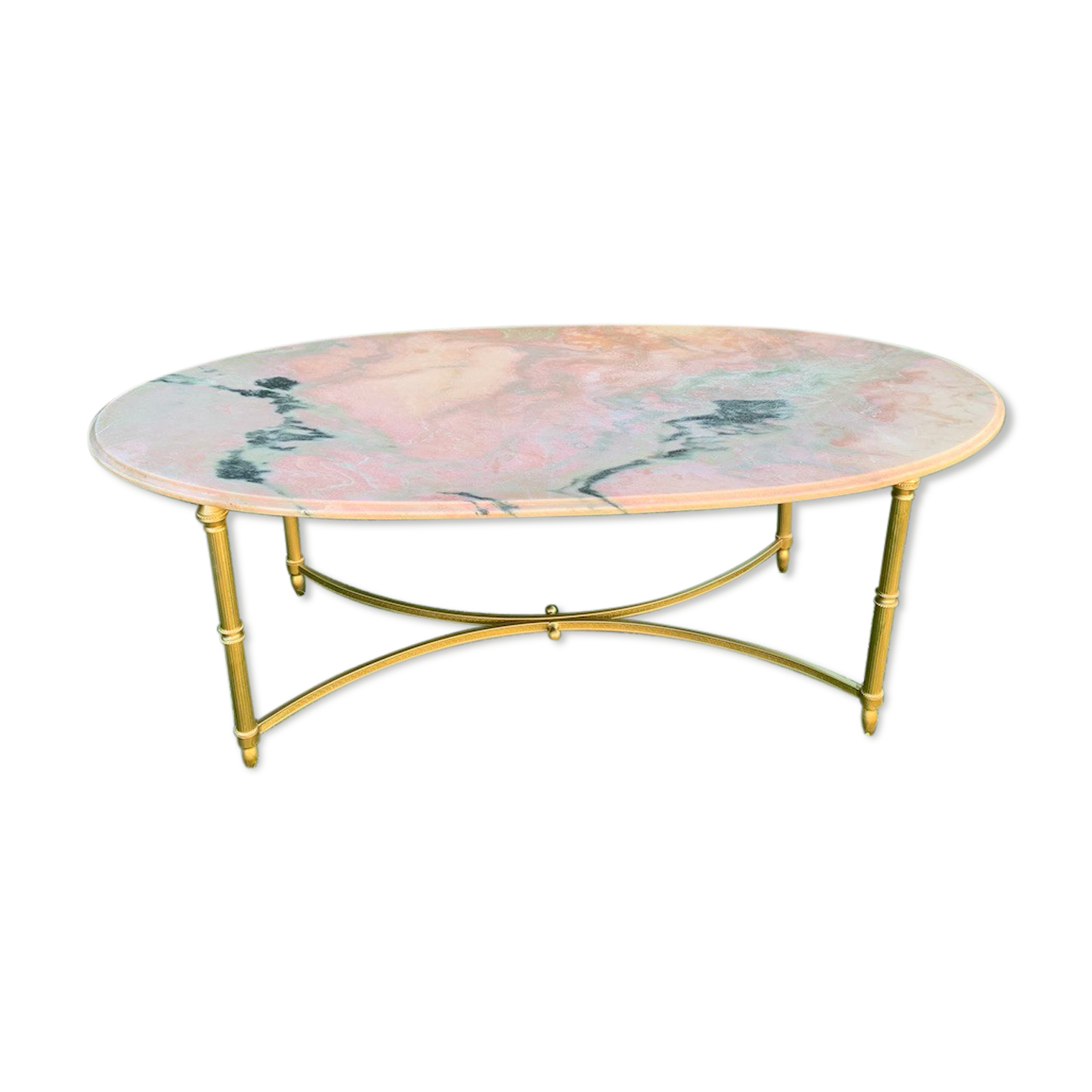 Oval living room table in onyx