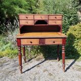 English style removable tiered desk