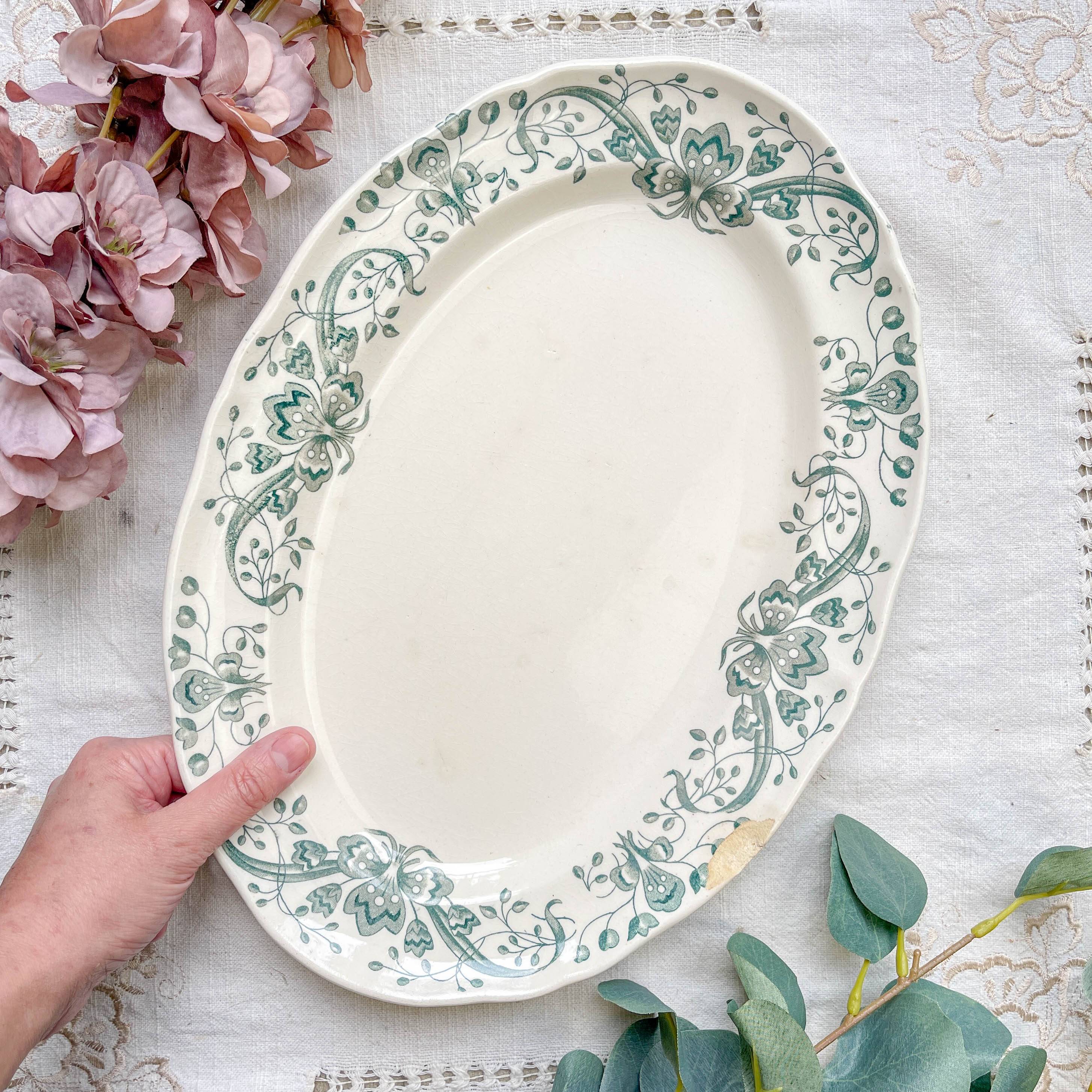 Antique oval dish from Terre de Fer "Figuig" – Longchamp 19th century