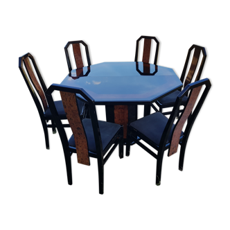 Table octogonale Paul Michel et ses chaises laquée noire et loupe d'orme