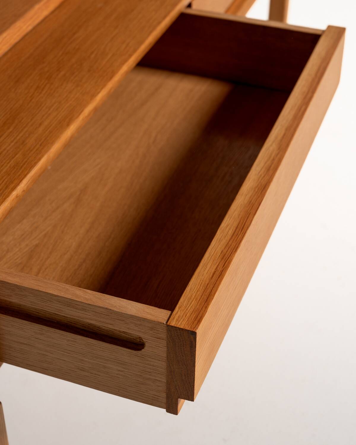 “MTP” bookcase by Marian Grabinski, 1970s